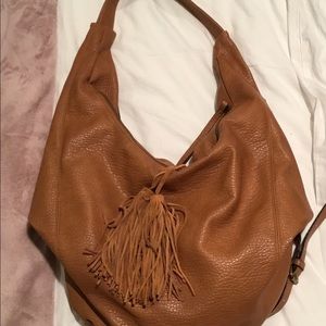 Super chic boho bag!